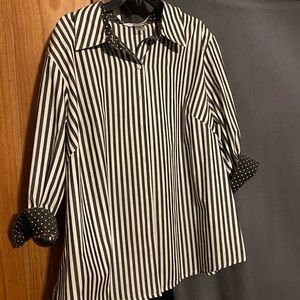 Gray/White stripe, button down top